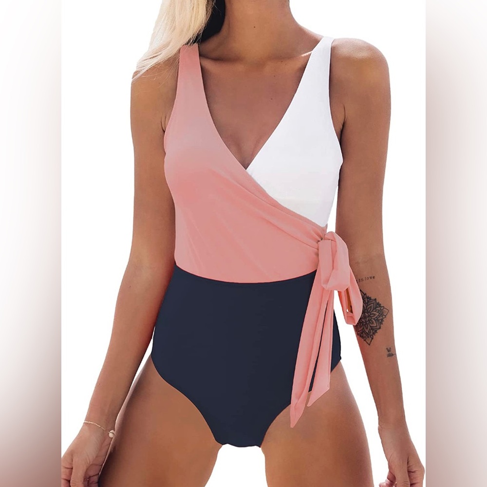 CUPSHE One Piece Wrap Color Block Tie Side
Swimsuit Size Medium NWT